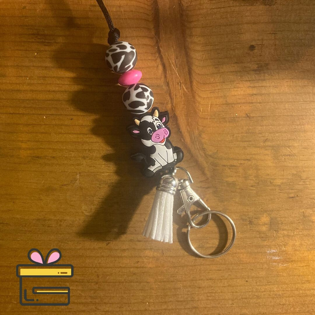 Cow Breakaway Clasp Beaded Lanyard | Teacher Lanyard Beaded | Gift for Teacher | Badge Holder | Keychain | Spotted Cow